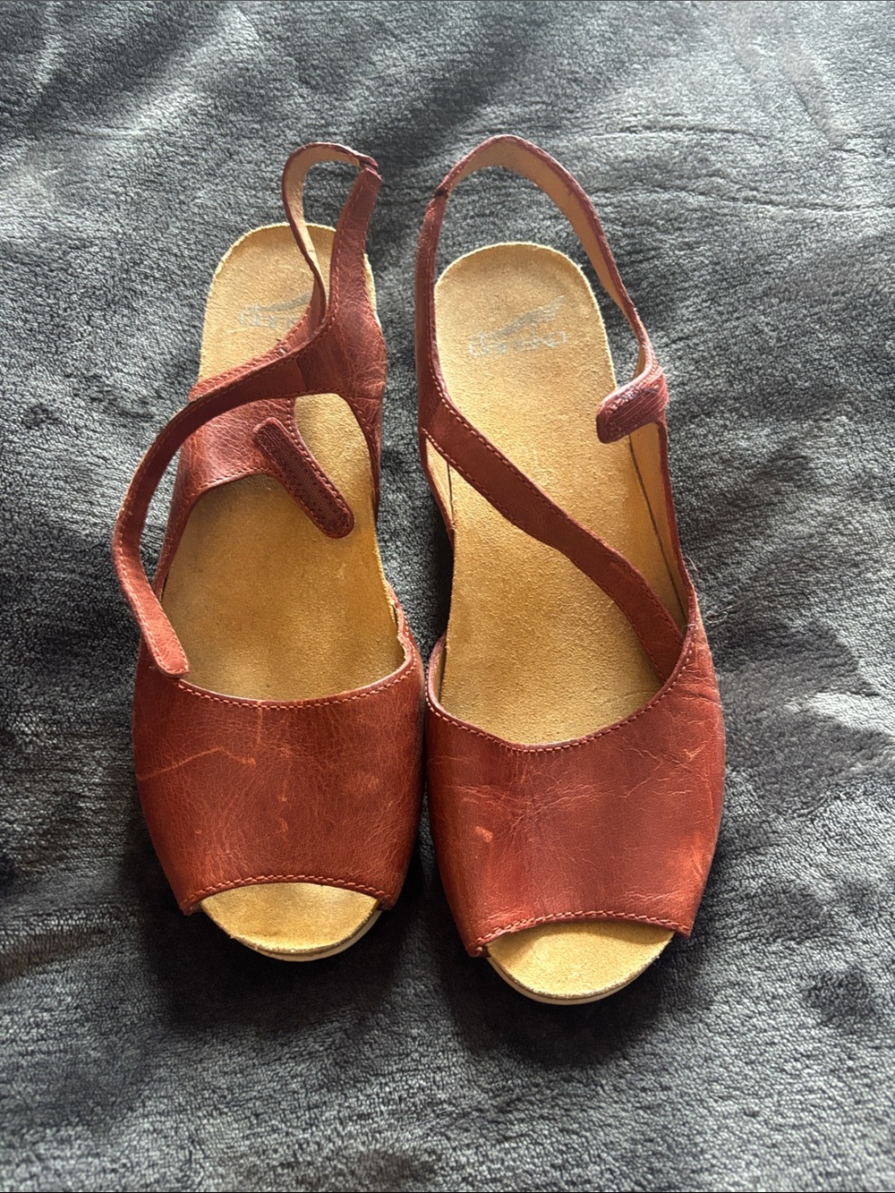 Dansko Womens Rust Red Open-Toe Slingback Sandals